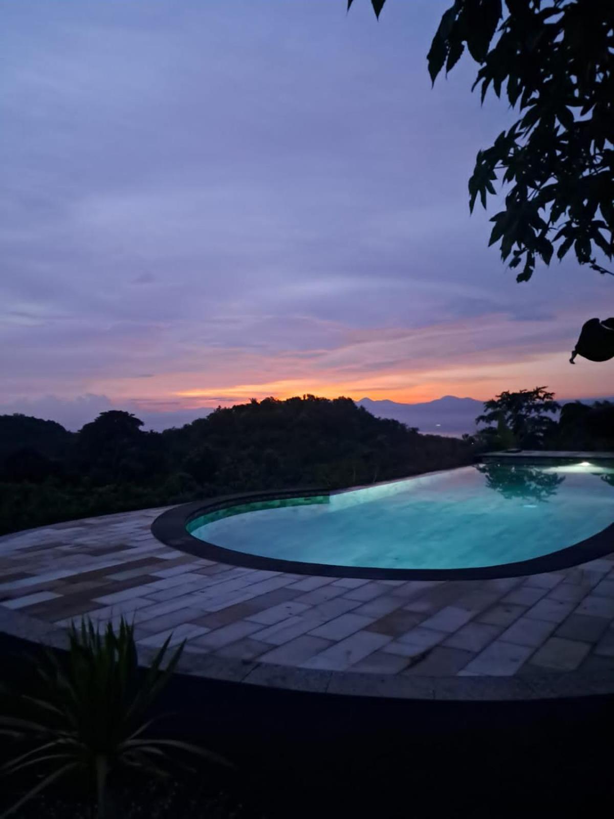 Kubuhill Sunset Bungalow Toyapakeh Екстериор снимка